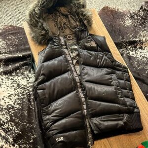 NorthFace puffer vest w/removable fur hood trim